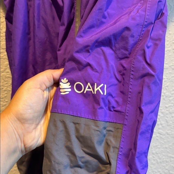 Oaki child size 4/5 rain suit - Picture 2 of 6